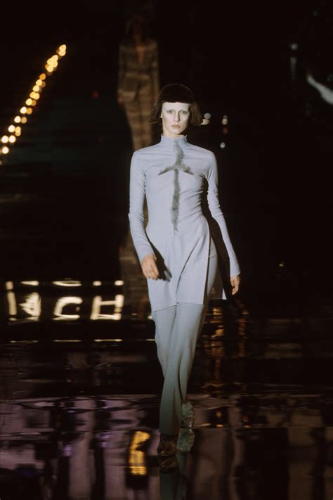 givenchy haute.couture 1999|givenchy fashion show.